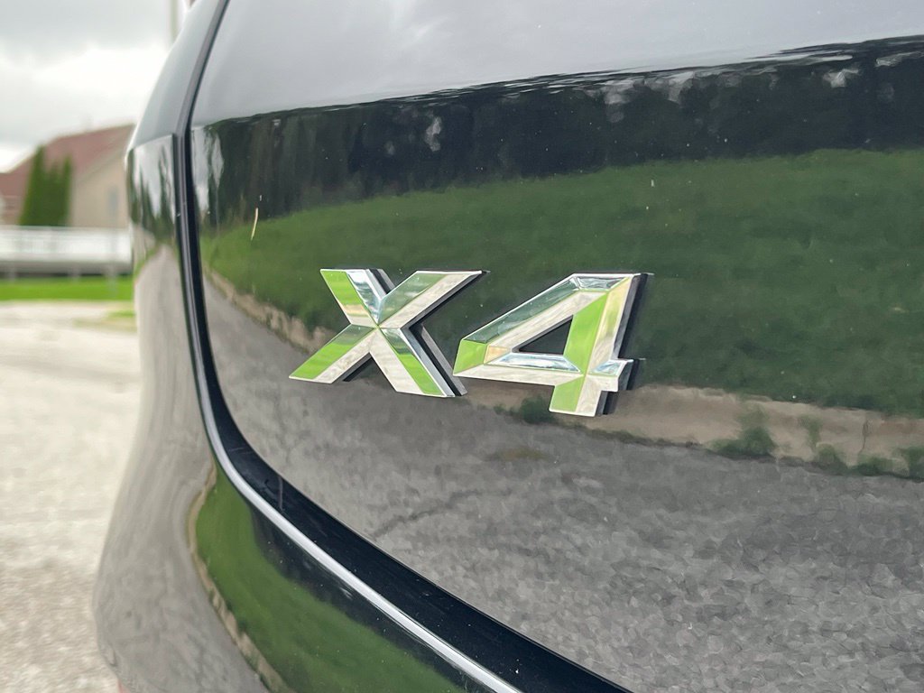 Used 2023 BMW X4 xDrive30i w/ Premium Package AWD/4WD image 17