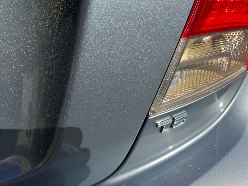 Used 2011 Volvo C70 T5 FWD image 30