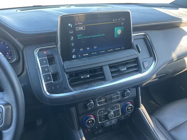 Used 2024 Chevrolet Suburban Z71 w/ Luxury Package AWD/4WD image 10