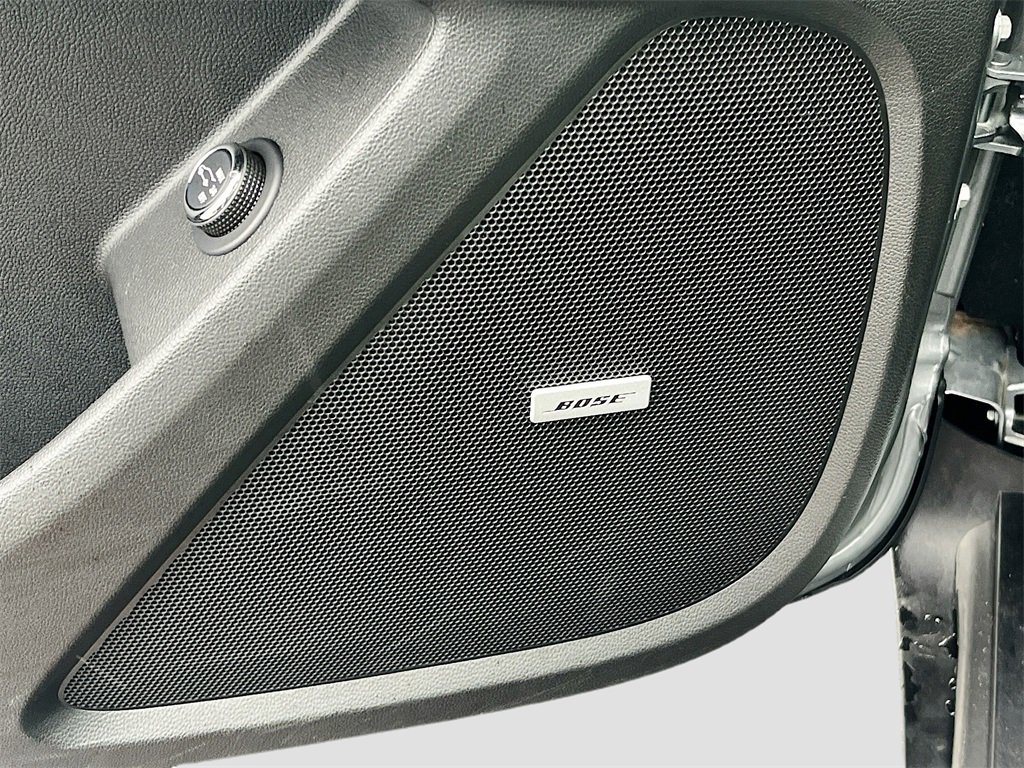 Used 2023 Chevrolet Traverse RS image 19