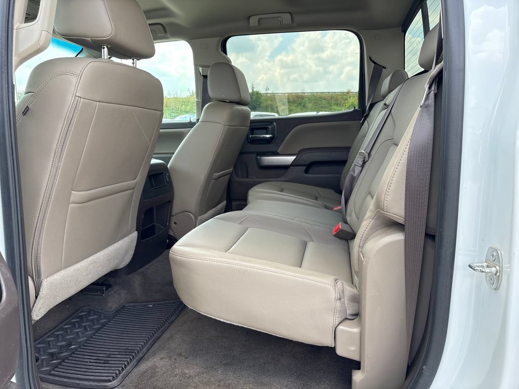 Used 2018 Chevrolet Silverado 1500 LTZ Z71 w/ LTZ Plus Package AWD/4WD image 33
