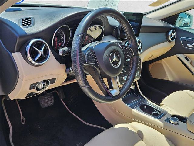 Used 2020 Mercedes-Benz GLA 250 image 8