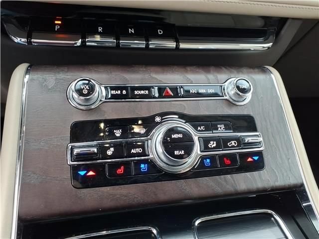 Used 2022 Lincoln Aviator Reserve w/ Equipment Group 201A AWD/4WD image 22