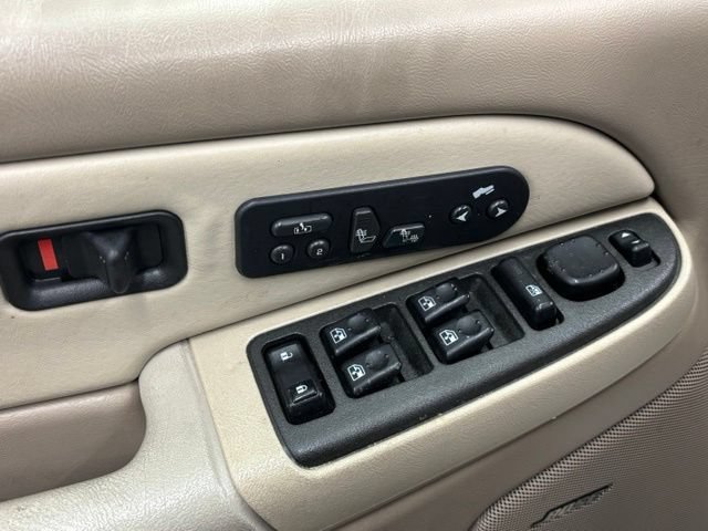 Used 2003 Chevrolet Tahoe LT AWD/4WD image 13