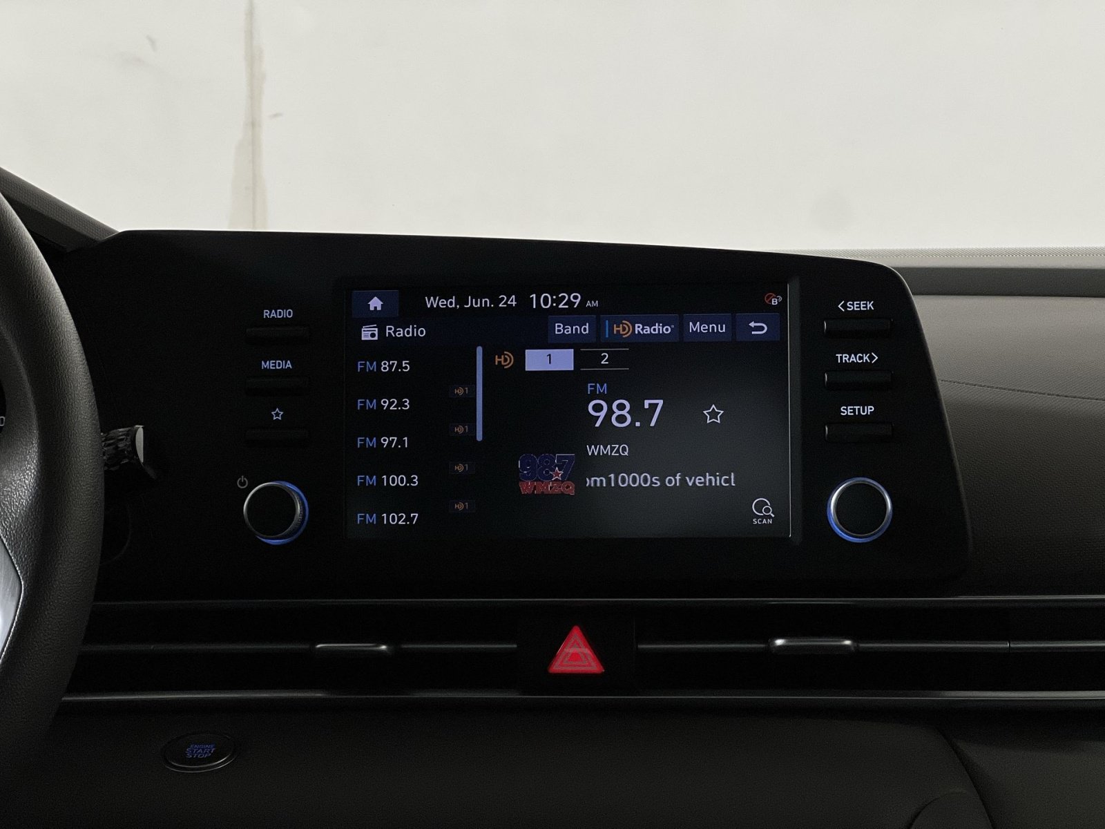 Used 2023 Hyundai Elantra SEL w/ Cargo Package FWD image 18
