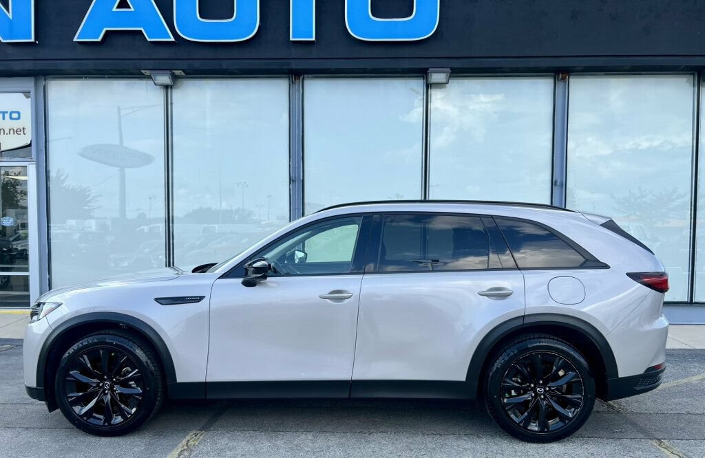Used 2025 MAZDA CX-90 3.3 Turbo w/ Premium Sport Pkg AWD/4WD image 34