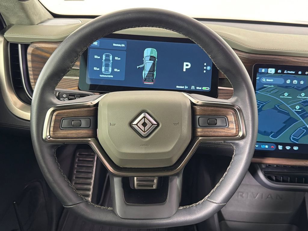 Used 2023 Rivian R1S Adventure image 26