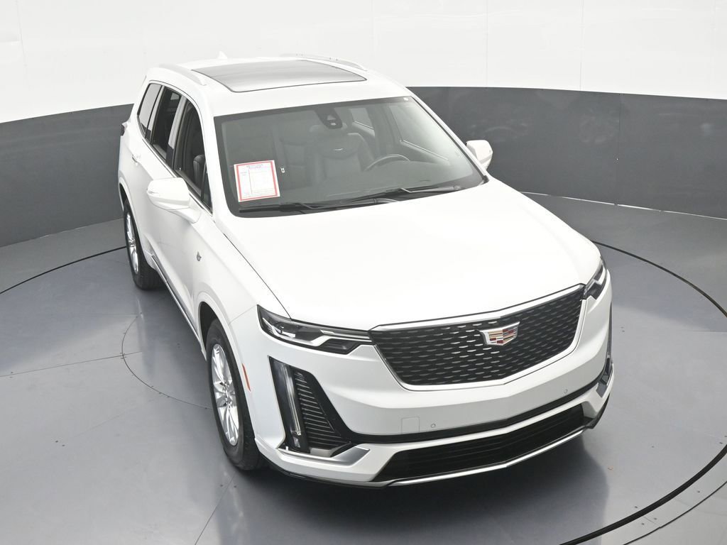 Used 2024 Cadillac XT6 Luxury image 63