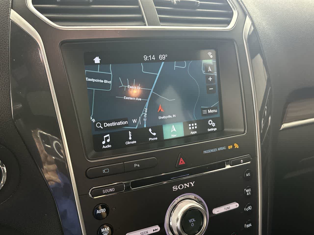 Used 2018 Ford Explorer Limited AWD/4WD image 18