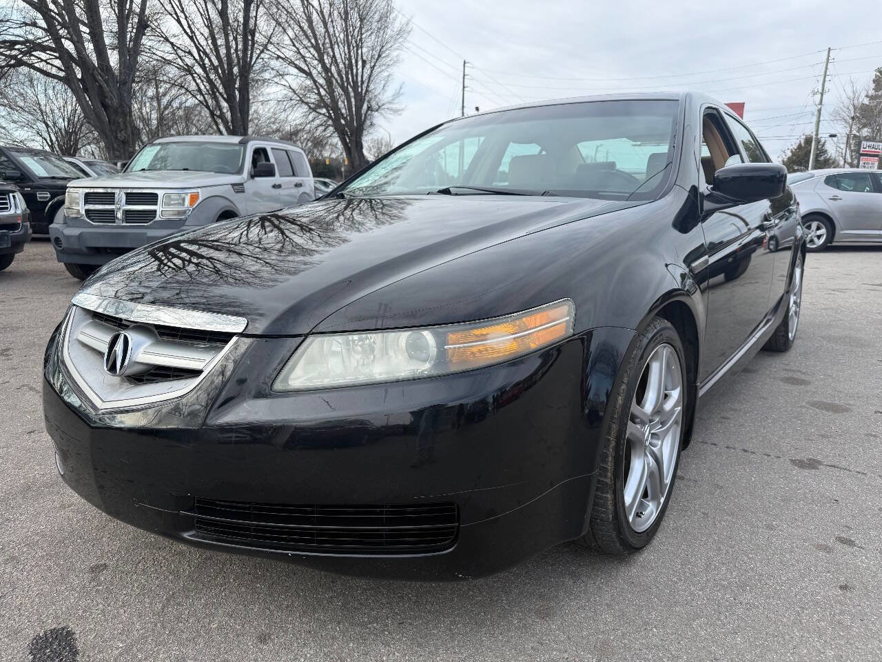 Used 2005 Acura TL w/ Navigation FWD image 2