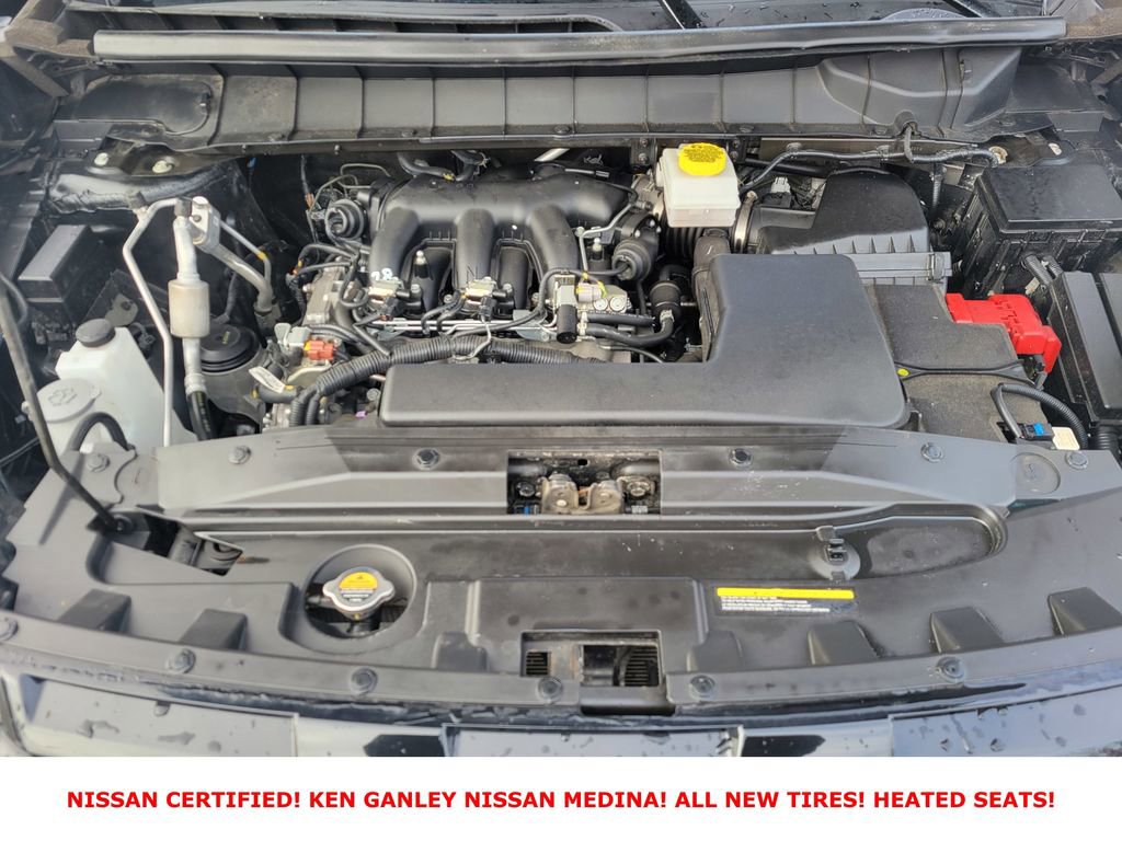 Certified 2025 Nissan Pathfinder SV image 23