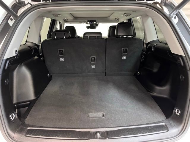 Used 2024 Jeep Grand Cherokee Limited image 14