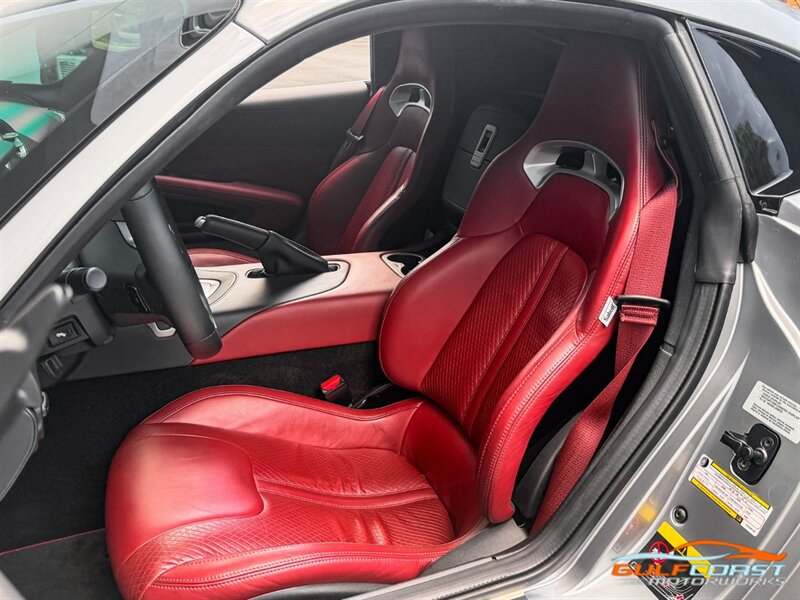Used 2017 Dodge Viper GTS RWD image 19