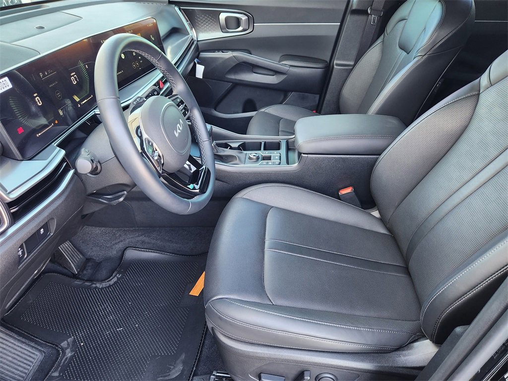 New 2025 Kia Sorento S image 8
