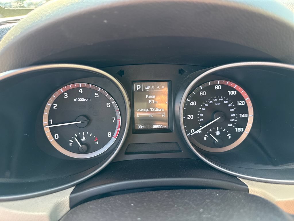 Used 2017 Hyundai Santa Fe Sport FWD image 5