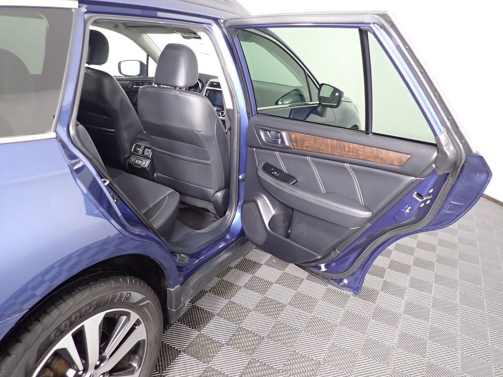 Used 2019 Subaru Outback 2.5i Limited w/ Popular Package #2 image 30