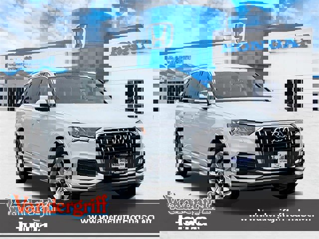 Used 2024 Audi Q7 2.0T Premium Plus