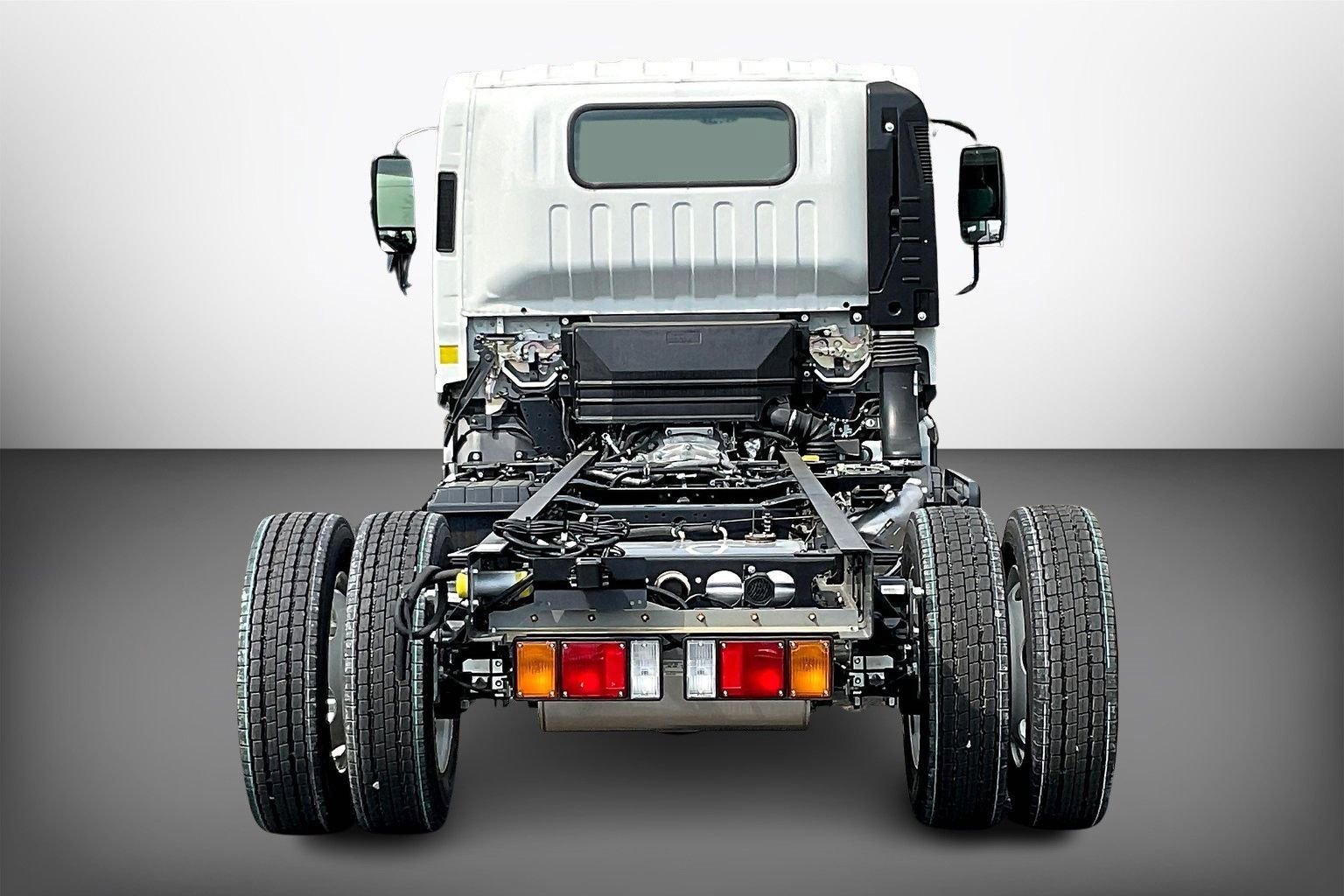 New 2025 Chevrolet Low Cab Forward 4500 XD image 4