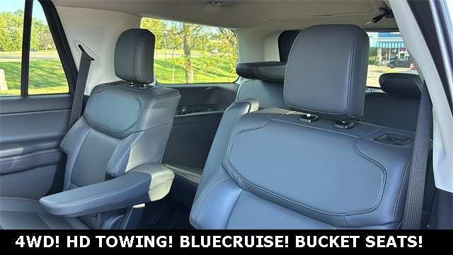 New 2025 Ford Expedition Active image 24