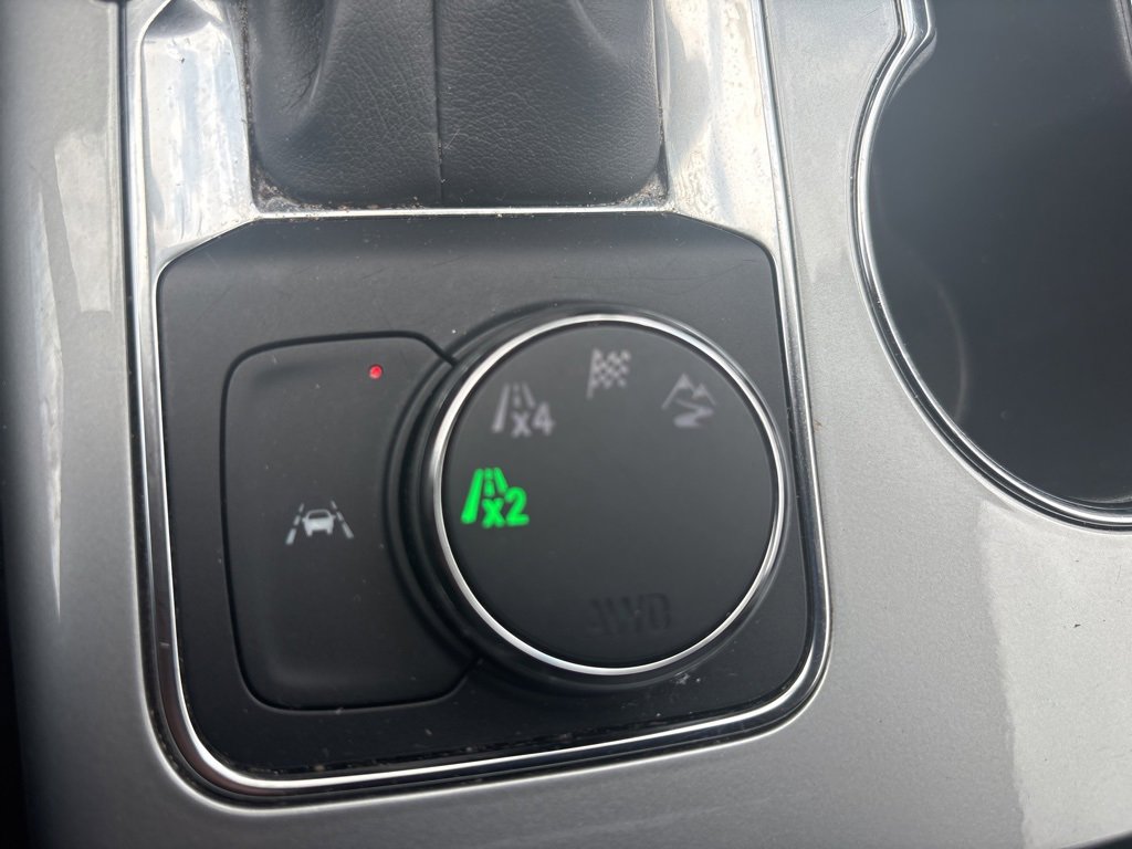 Used 2023 Chevrolet Blazer LT image 34