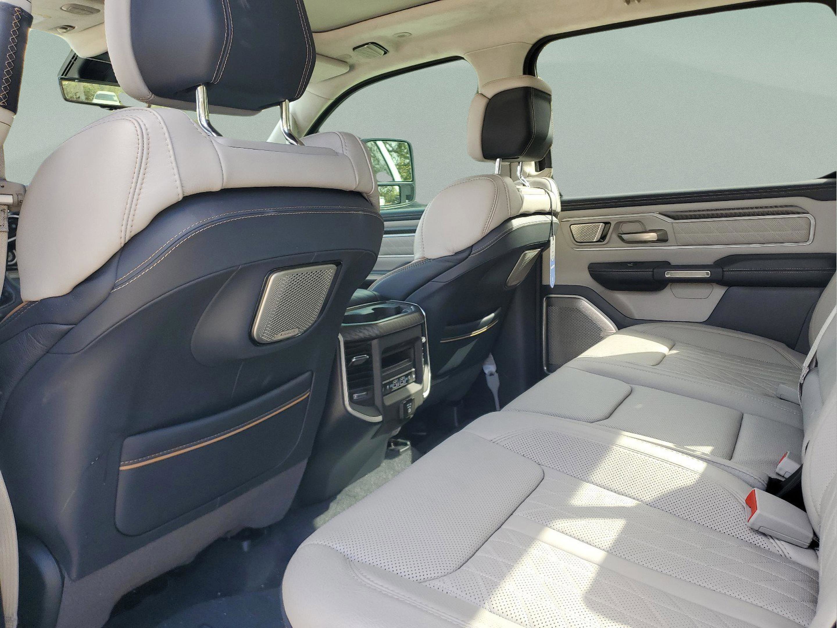 Used 2025 RAM 1500 Tungsten w/ Towing Technology Group image 6