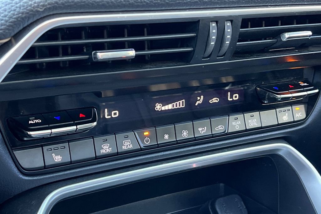 Certified 2024 MAZDA CX-90 Plug-In Hybrid w/ Premium Pkg image 27