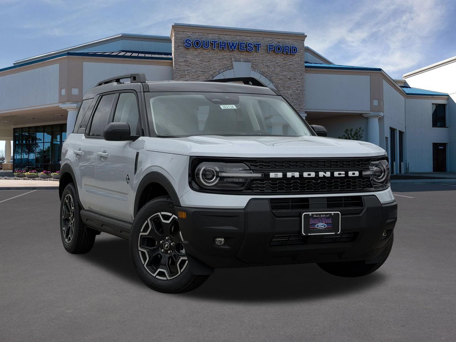 New 2026 Ford Bronco Sport Outer Banks AWD/4WD image 1
