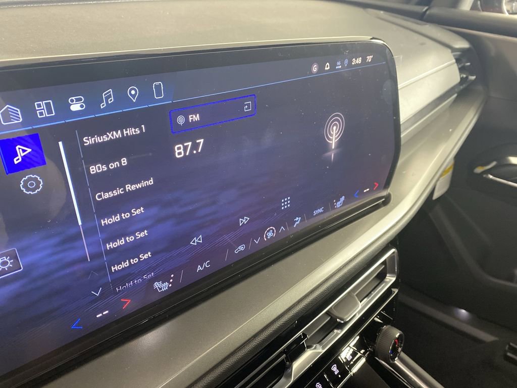 New 2026 Chevrolet Traverse LT w/ LPO, Floor Liner Package image 14