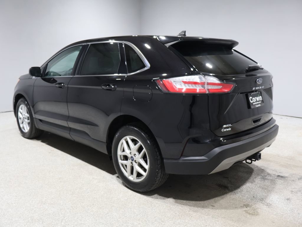 Used 2022 Ford Edge SEL w/ Convenience Package image 4