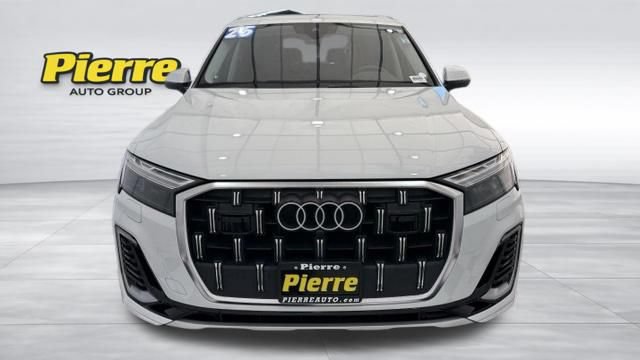 Used 2025 Audi Q7 3.0T Premium Plus AWD/4WD image 8
