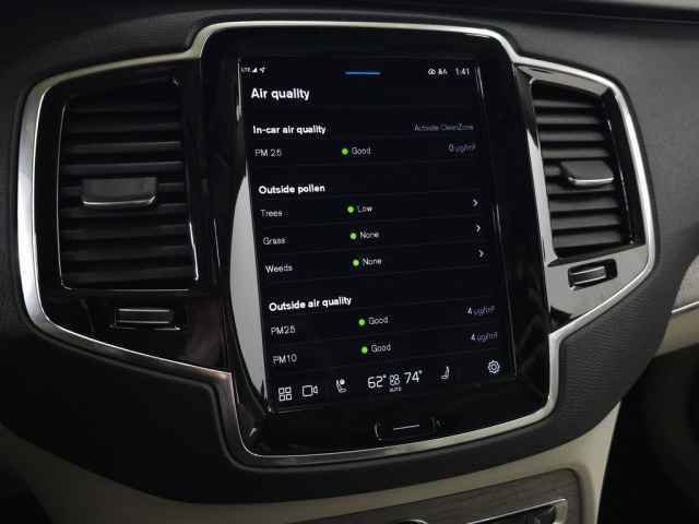 Certified 2023 Volvo XC90 T8 Plus image 28