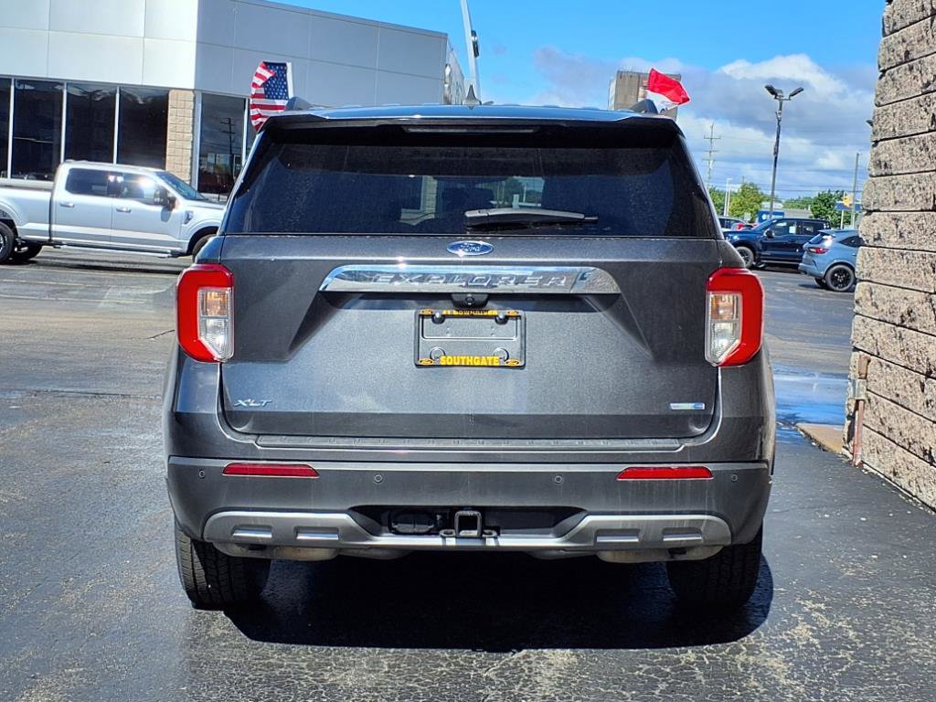 Used 2020 Ford Explorer XLT w/ Equipment Group 202A image 24
