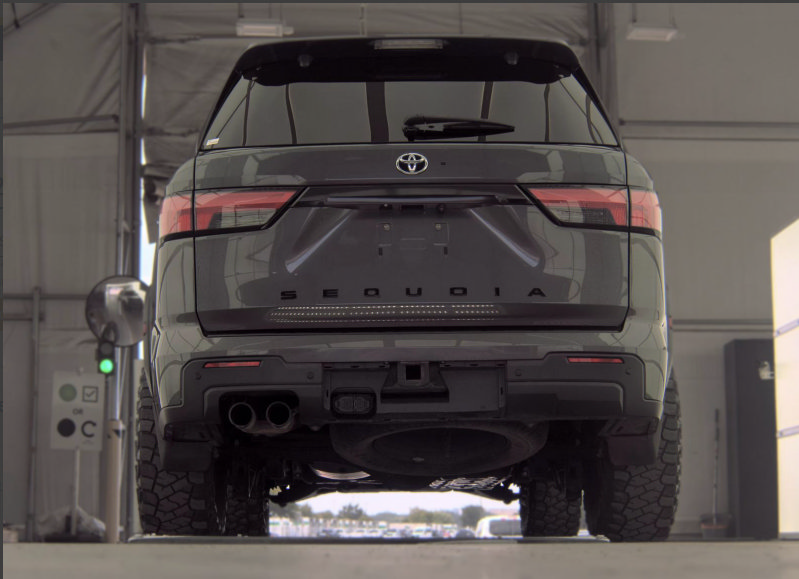 Used 2023 Toyota Sequoia TRD Pro AWD/4WD image 16