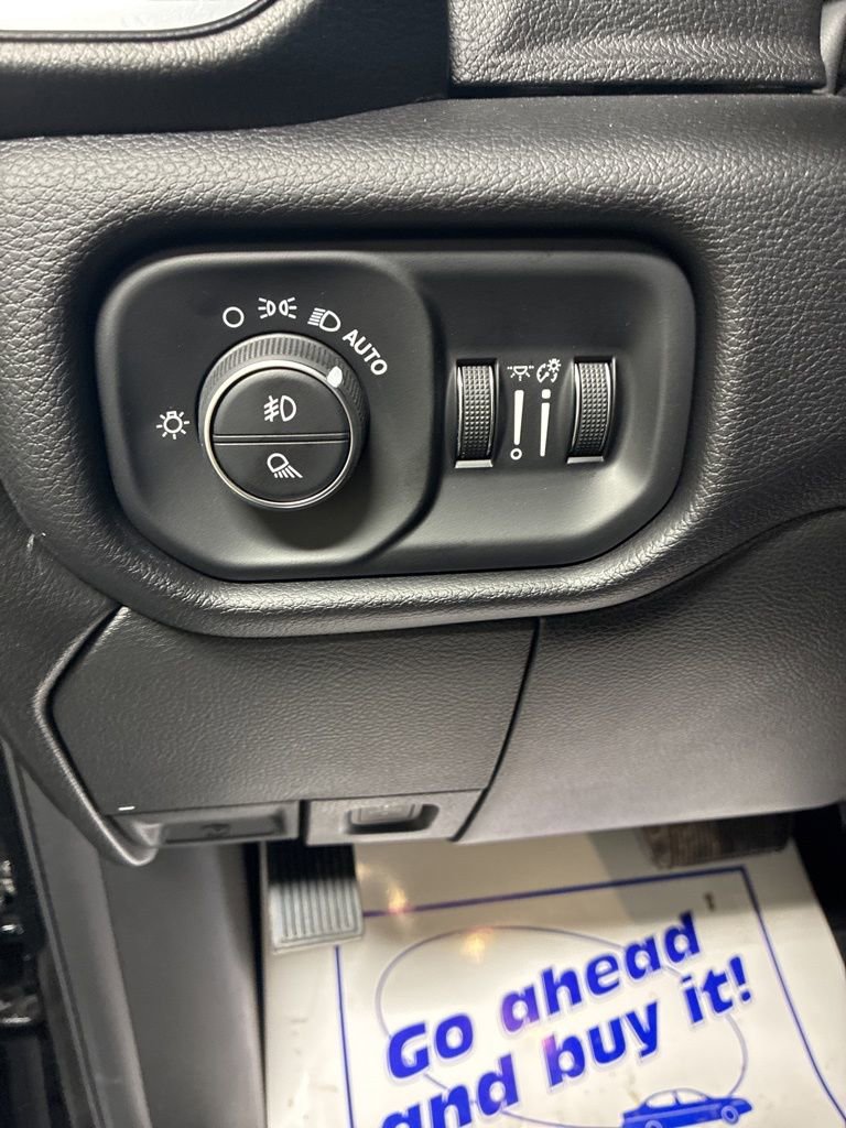 Used 2026 RAM 2500 Laramie image 14