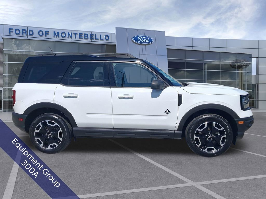 Used 2021 Ford Bronco Sport Outer Banks image 2