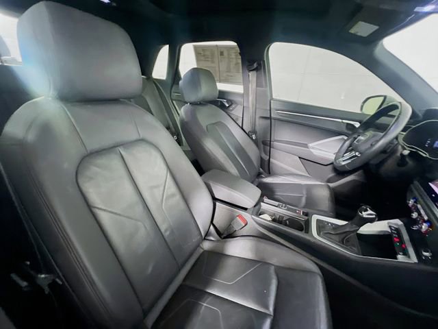 Used 2021 Audi Q3 2.0T Premium w/ Convenience Package AWD/4WD image 30