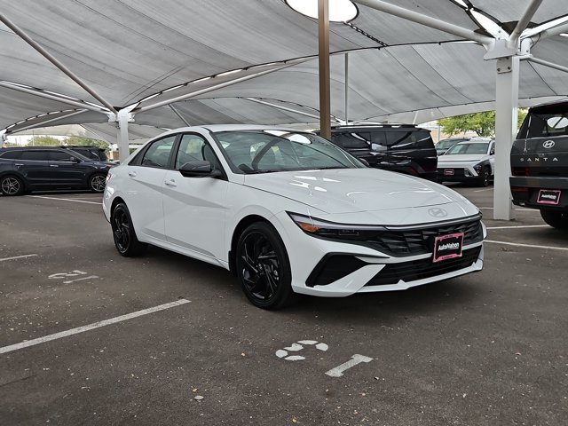 New 2026 Hyundai Elantra SEL FWD image 6
