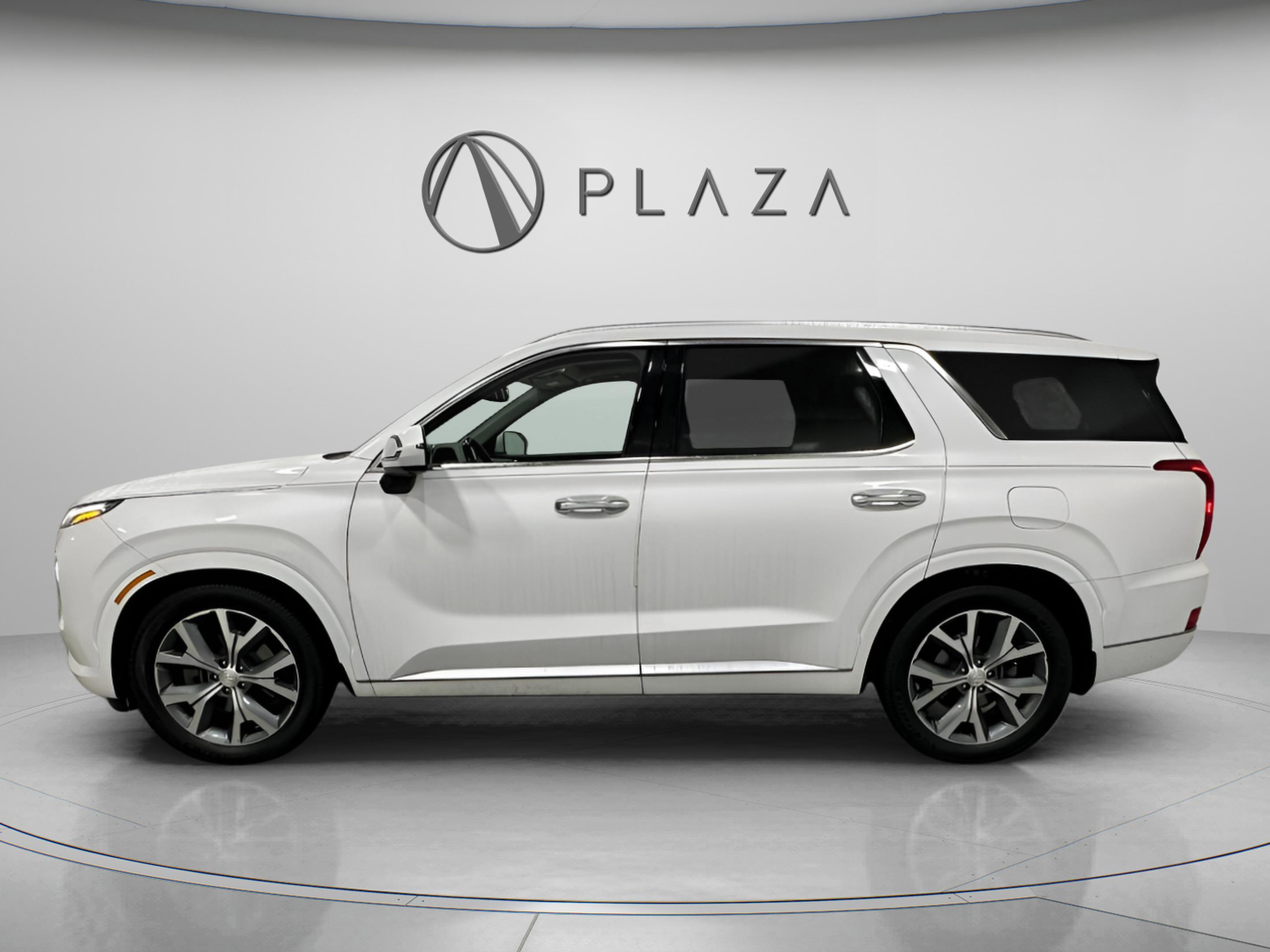 Used 2021 Hyundai Palisade Limited image 2