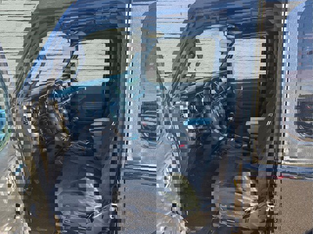 Used 2022 Jeep Wrangler Sport image 11