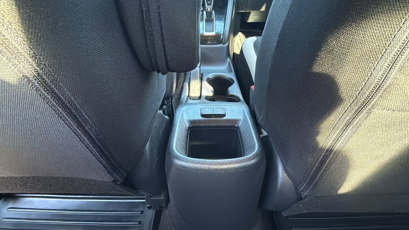 Used 2020 Nissan Versa SV image 13