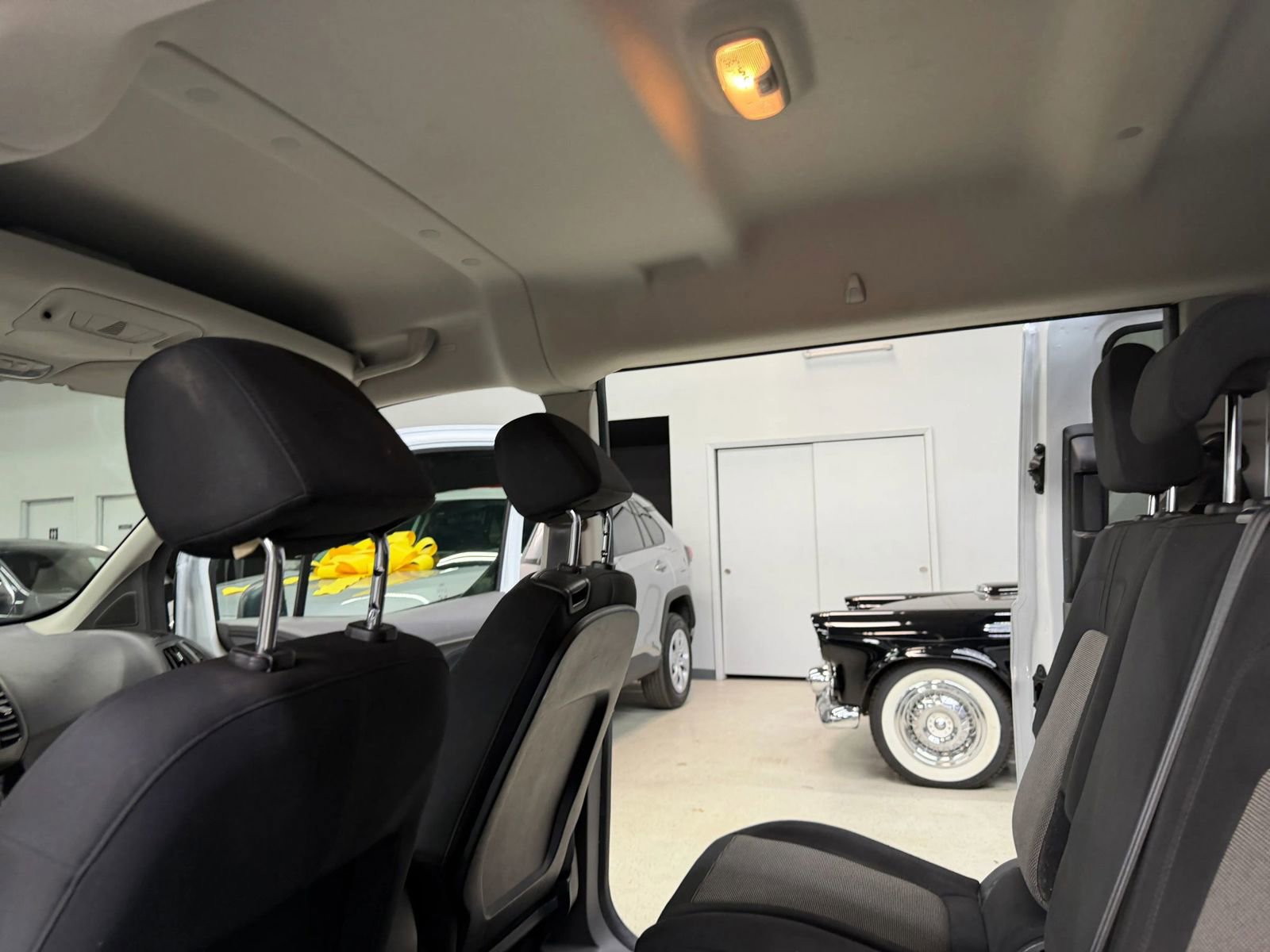 Used 2022 Ford Transit Connect XL image 23