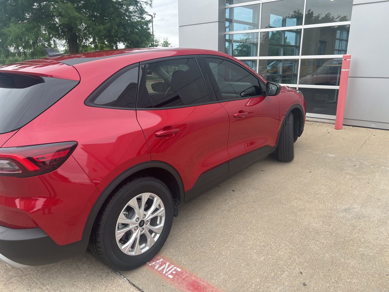 Used 2025 Ford Escape Active FWD image 5