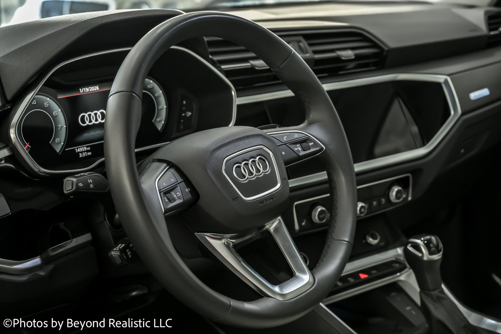 Used 2023 Audi Q3 2.0T Premium Plus image 29