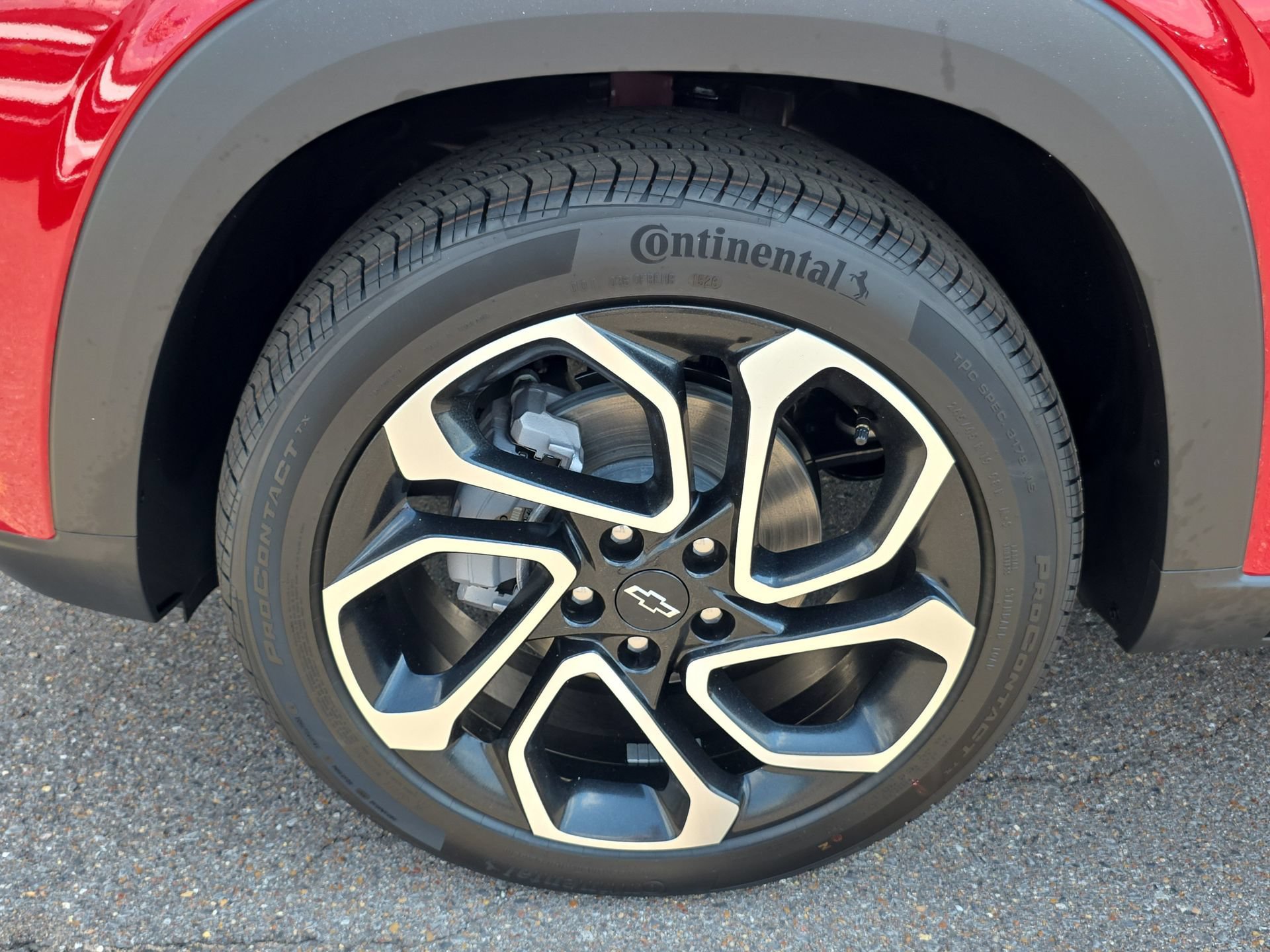 New 2026 Chevrolet Trax RS w/ Driver Confidence Package FWD image 9