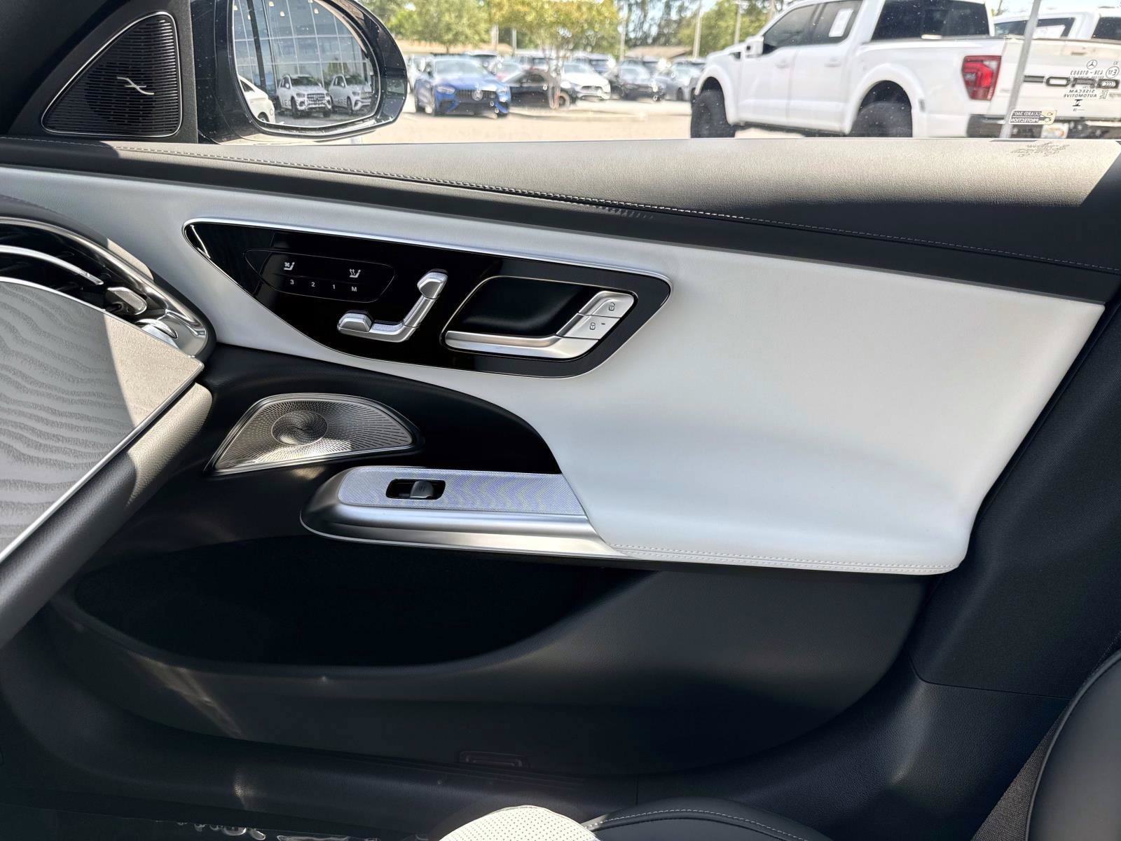 New 2026 Mercedes-Benz E 53 AMG e 4MATIC Sedan image 23