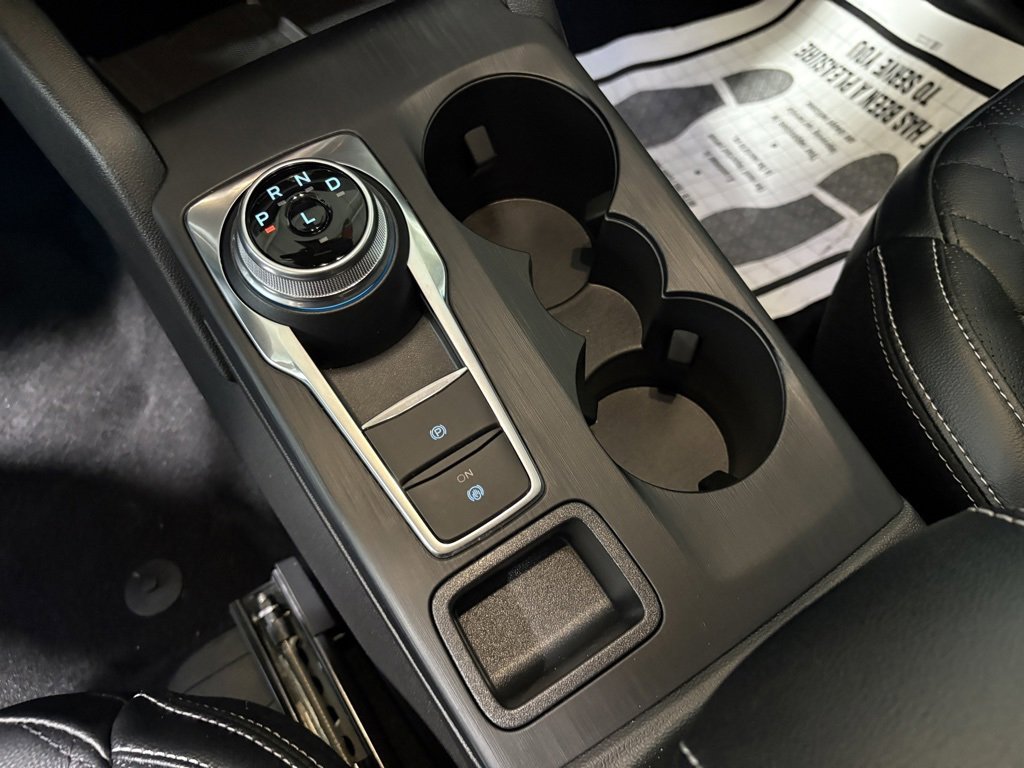 Used 2024 Ford Escape Base w/ PHEV Premium Package image 14