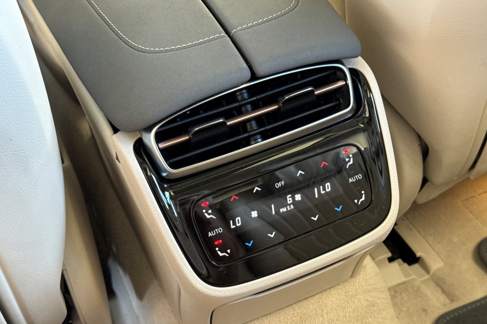 Certified 2024 Mercedes-Benz EQS 450+ 4MATIC Sedan image 15