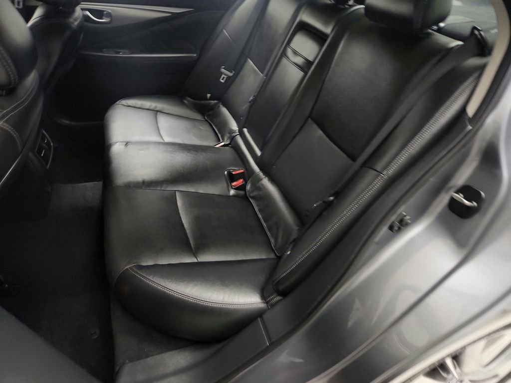 Used 2021 INFINITI Q50 Luxe w/ Seat & Sound Package image 17