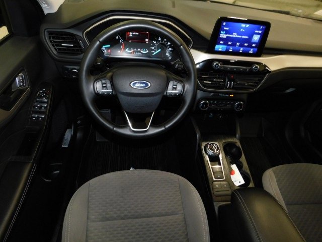 Used 2022 Ford Escape SE w/ SE Sport Appearance Package image 12