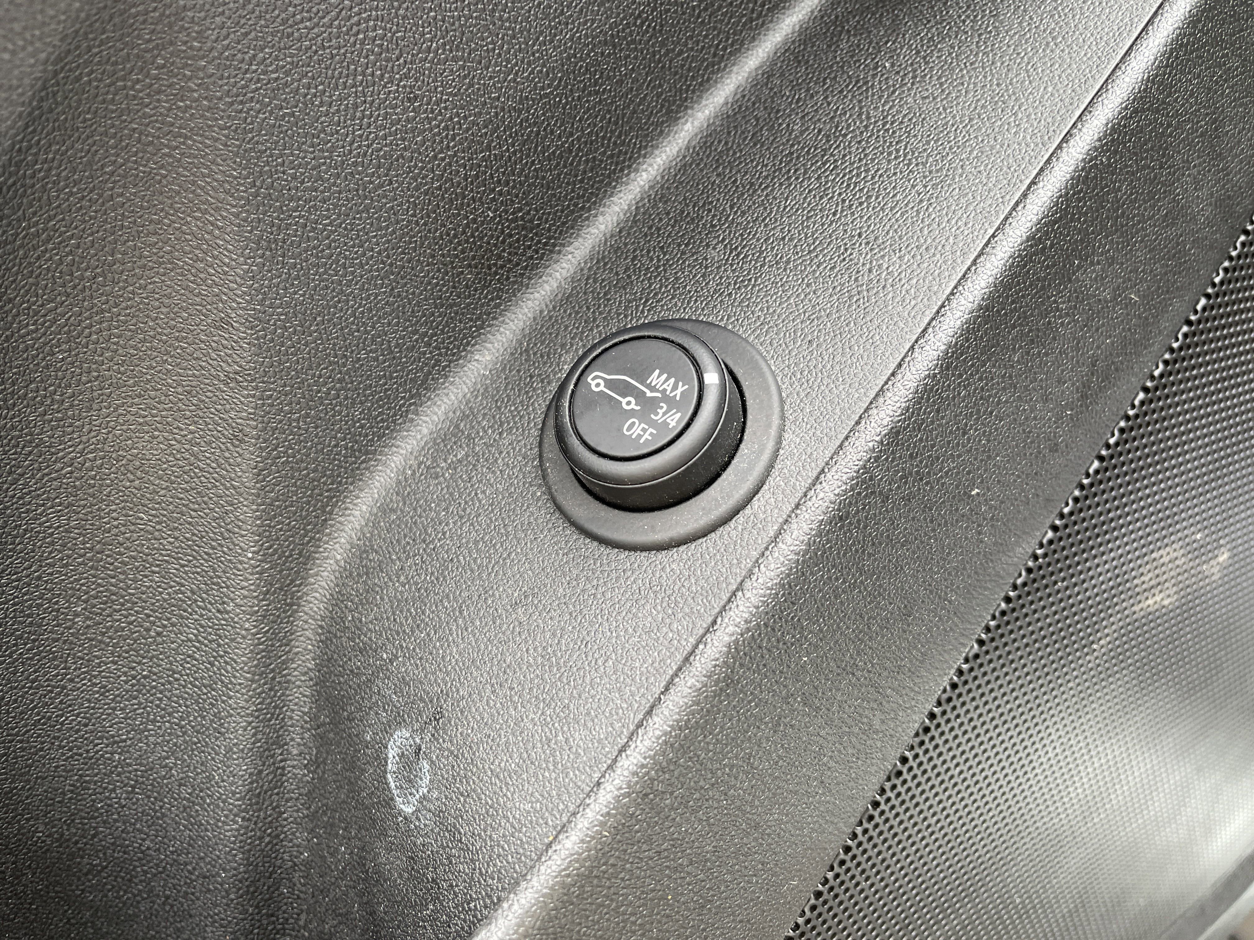 Used 2023 Chevrolet Equinox LT image 15